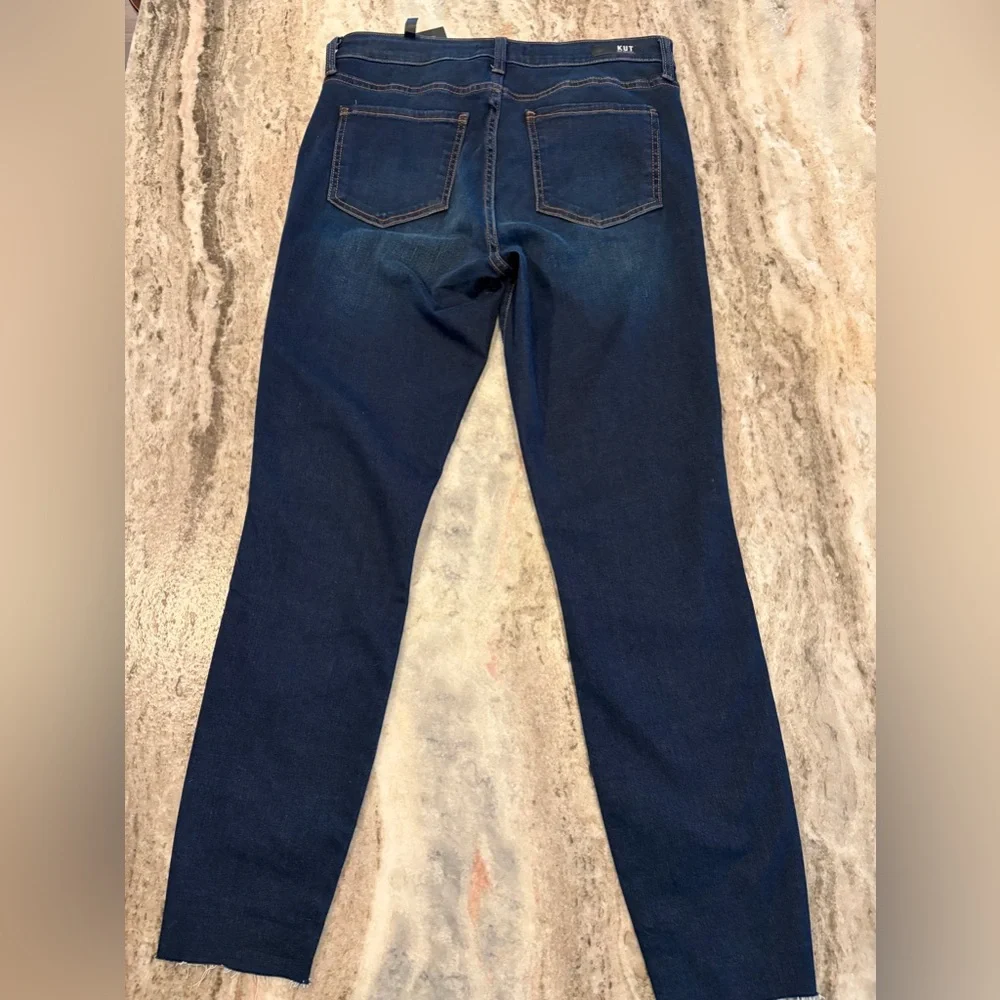 NWT!! Kut From The Kloth  CONNIE HIGH RISE SLIM FIT ANKLE RAW HEM  SIZE 8 - Picture 4 of 12
